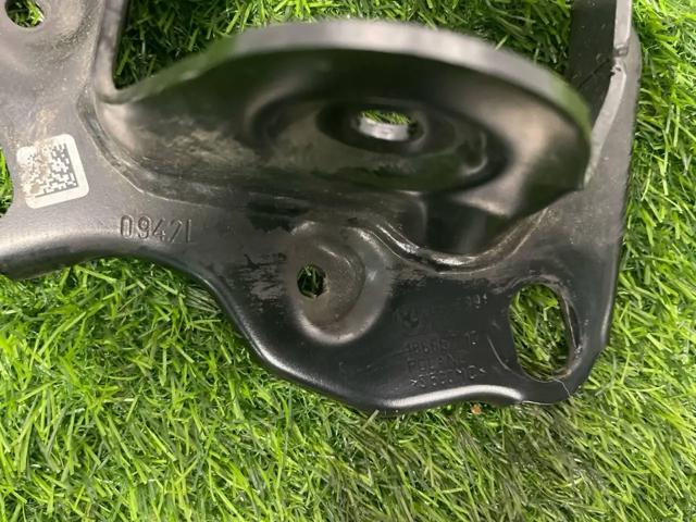 33326851581 BMW Кронштейн передний заднего продольного рычага купить в Кривой Рог