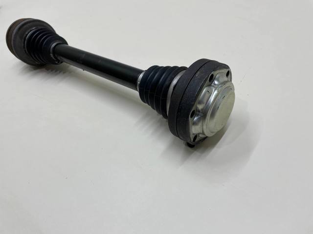 VAG 4KE501203B Полуось задняя левая в наличии Тернополь
