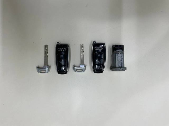 4N0959754CMTKE Ключ замка зажигания  купить Днепр