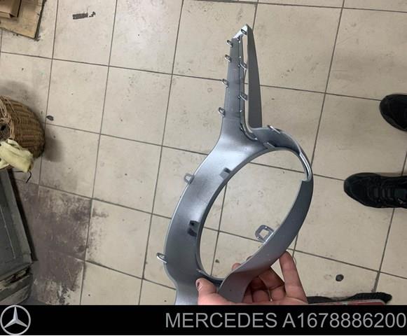 MERCEDES A1678886200 Накладка решетки радиатора нижняя в наличии Житомир