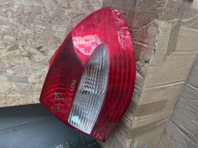 A2098201664 MERCEDES Задний фонарь купить в Украина