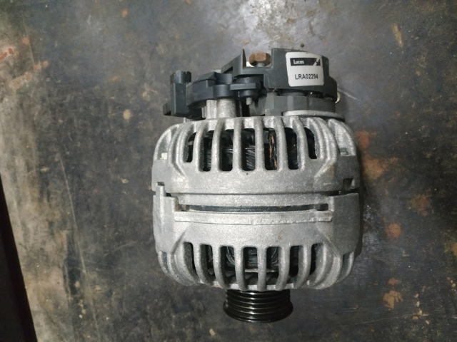 Генератор автомобильный LRA02294 LUCAS