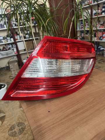 Правый стоп 2048200264 MERCEDES