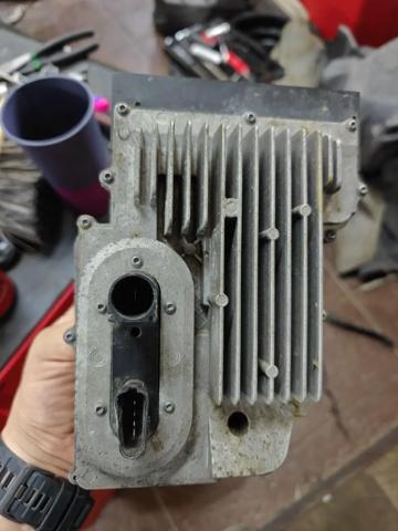 31652295 VOLVO купить в Николаев