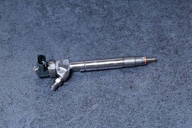 BOSCH 0445110098 Топливные форсунки в наличии Житомир