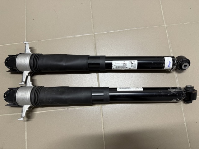 Амортизатор задней подвески 4M4616031AB VAG