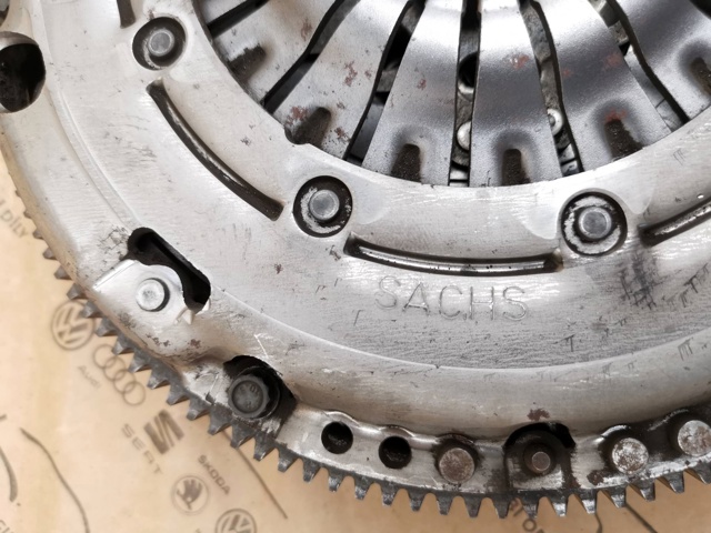 VAG 04L141015K Сцепление в наличии Одесса