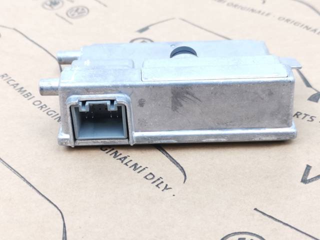 VAG 1EA980654E Камера заднего вида в наличии Николаев
