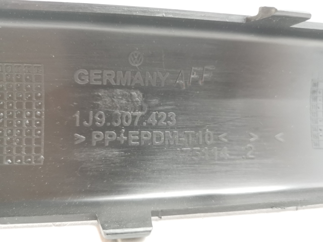 1J9807423 Молдинг бампера заднего купить Каменское