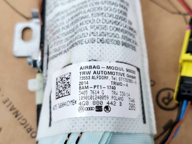 4G8880442B VAG Подушка безопасности (AIRBAG) спинки сиденья правого купить в Ужгород