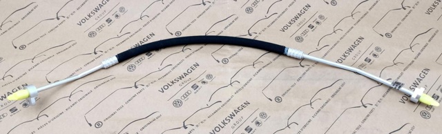 4M0816741CN VAG Шланг кондиционера, от радиатора к испарителю купить в Ирпень