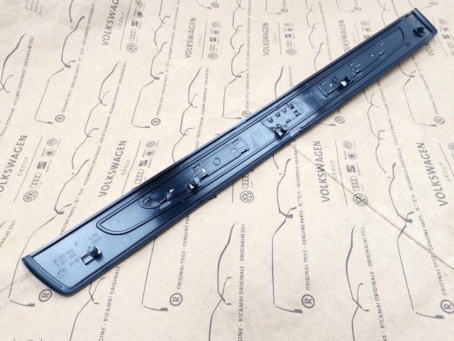 51477051872 BMW купить в Ровно