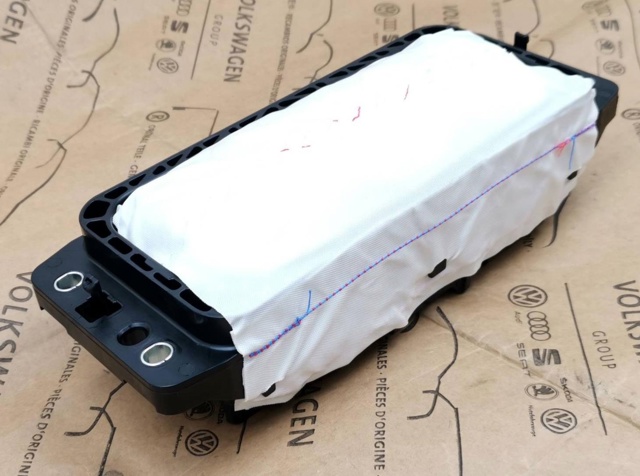 5NA880204H Подушка безопасности (AIRBAG) пассажирская купить Каменское