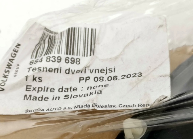 VAG 654839698 в наличии Киев