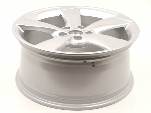 VAG 8P0601025CT Диски колесные литые (легкосплавные, титановые) в наличии Украина