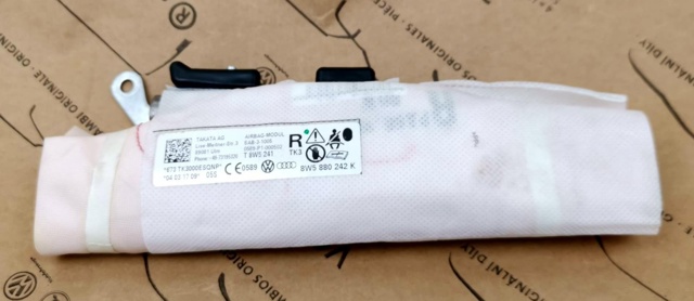 8W5880242K Подушка безопасности (AIRBAG) спинки сиденья правого купить Каменское