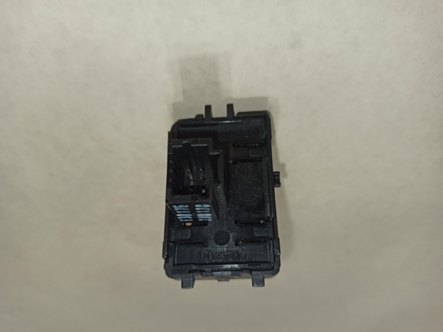 RENAULT 254010003R Кнопка включения мотора стеклоподъемника задняя в наличии Харьков
