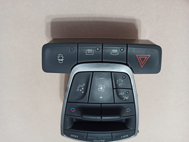 275109973R RENAULT Блок управления режимами отопления/кондиционирования купить в Хмельницкий
