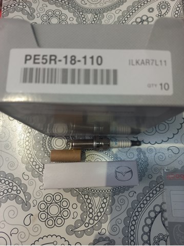 NGK ILKAR7L11 Свечи зажигания в наличии Тернополь