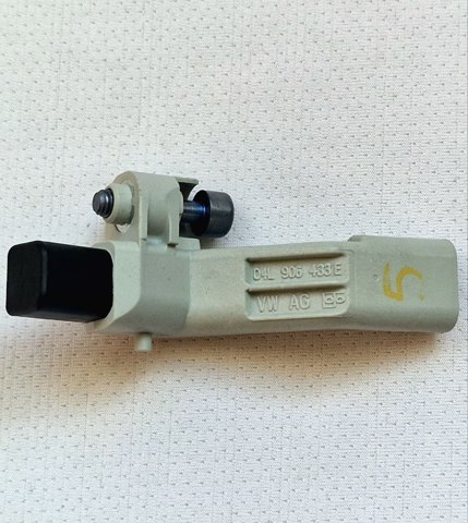 Датчик коленвала Volkswagen Golf ALLTRACK VII