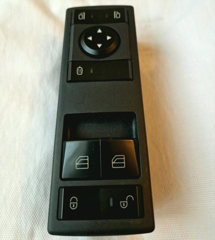 Кнопки переднего левого стеклоподъёмника A9605452713 MERCEDES