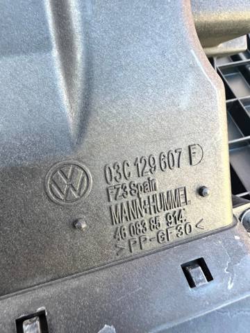 VAG 03C129607F Корпус воздушного фильтра в наличии Черкассы