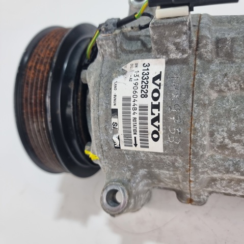 VOLVO 36010254 Компрессор кондиционера в наличии Николаев