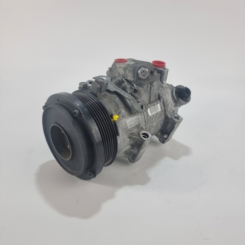 8831005140 TOYOTA Компрессор кондиционера купить в Украина