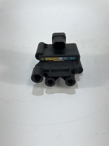 A2123200258 MERCEDES Блок клапанов регулируемой подвески купить в Ровно
