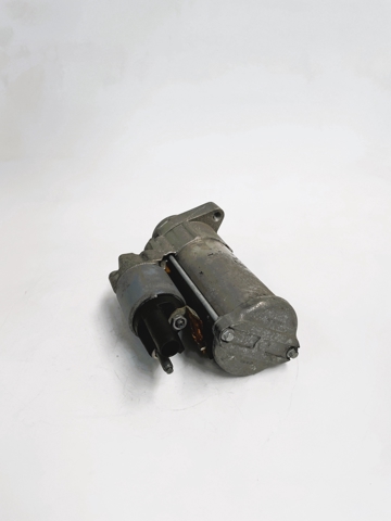 Motor de arranco Mercedes CLS C257