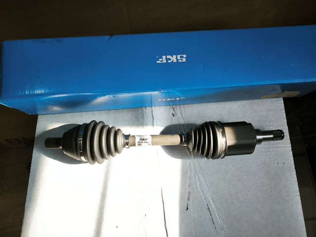 Вал привода, передний левый VKJC4863 SKF