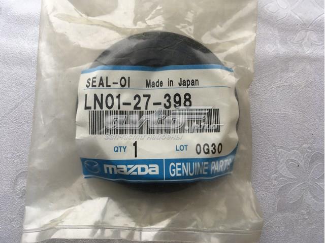 MAZDA LN0127398 Сальник полуоси переднего моста левой в наличии Черкассы