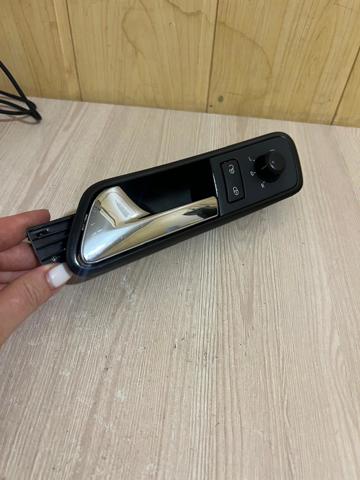 Ручка двери передней внутренняя левая 1T1837113C VAG