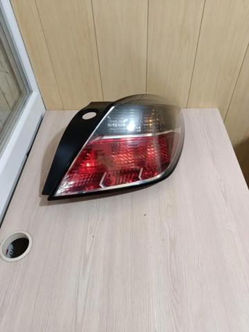 Фонари задние 24451834 OPEL