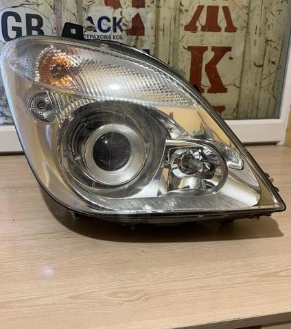 MERCEDES 24738200 Правая фара в наличии Винница