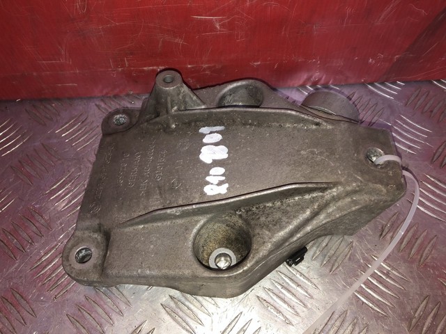 Крепление генератора 13992010 BMW