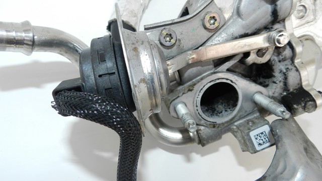 147353457R RENAULT Радиатор системы EGR купить в Хмельницкий