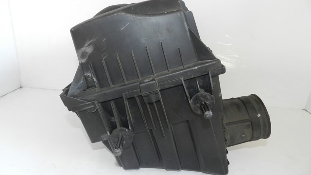 165008632R RENAULT Корпус воздушного фильтра купить в Павлоград