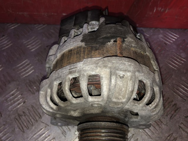 RENAULT 231005933R Генератор в наличии Полтава