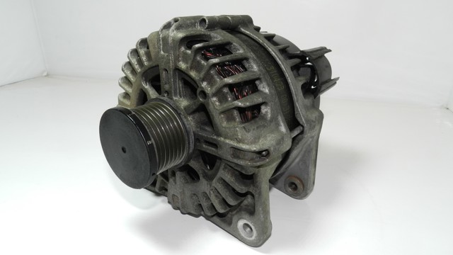 Генератор 231007619R RENAULT