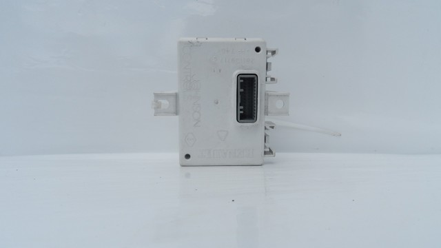 RENAULT 283464084R Блок управления навигацией в наличии Хмельницкий