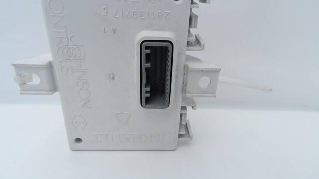 283464084R RENAULT Блок управления навигацией купить в Житомир
