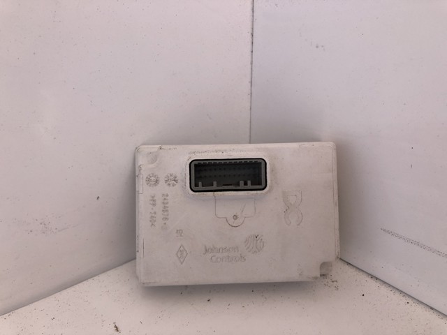RENAULT 284B10328R в наличии Сумы