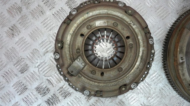 302054176R RENAULT купить в Ужгород