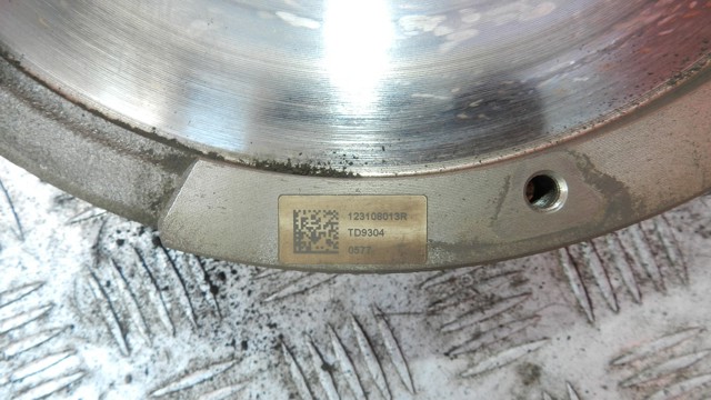 RENAULT 302054176R в наличии Черкассы