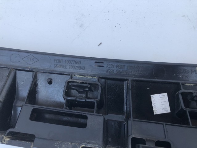 628959190R RENAULT Решетка капота купить в Житомир