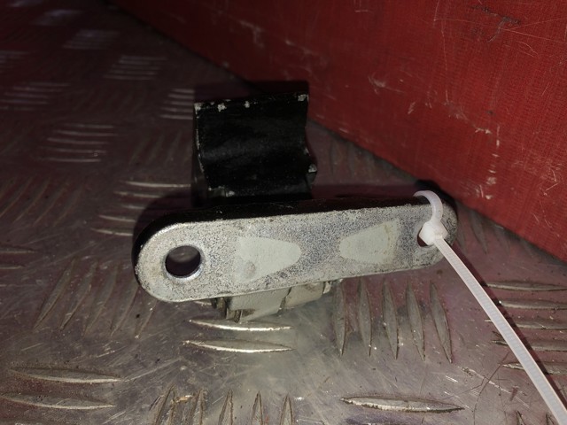 7185633 BMW купить в Чернигов