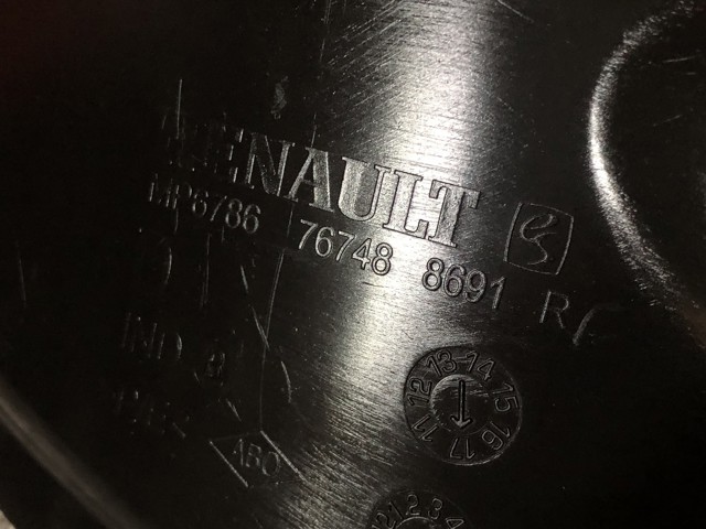 RENAULT 767488691R Подкрылок задний правый в наличии Чернигов