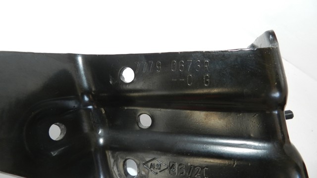 RENAULT 777950673R Ролик двери боковой (сдвижной) левый верхний в наличии Украина