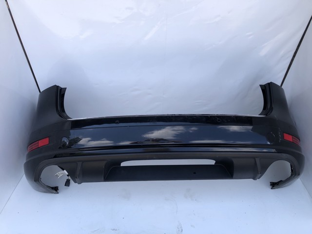 Бампер задний 7P6807421 VAG